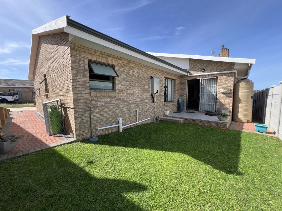 3 Bedroom Property for Sale in Jeffreys Bay Central Eastern Cape